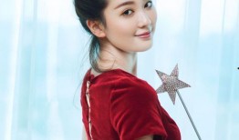 hlwn独家爆料 万茜自爆一年潜七次,一年潜七次，揭秘明星幕后生活